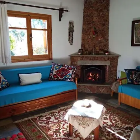 Vakantiehuis Persefoni's Traditional House