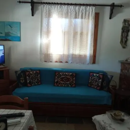 Persefoni's Traditional House Nyaraló *