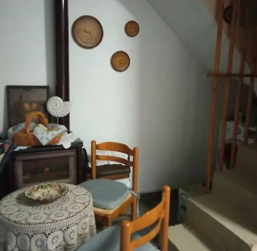 Persefoni's Traditional House Nyaraló *