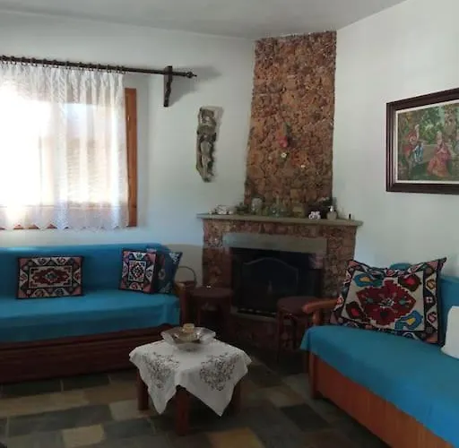 Vakantiehuis Persefoni's Traditional House *